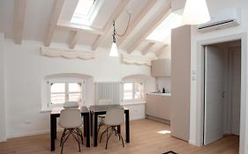 Tergestroom & Boutique Apartments